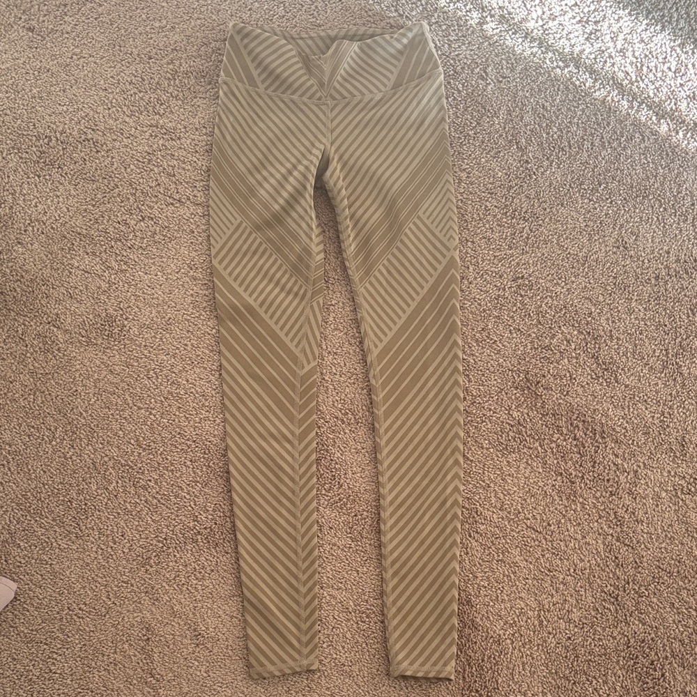 Alo Yoga Striped Tan Leggings